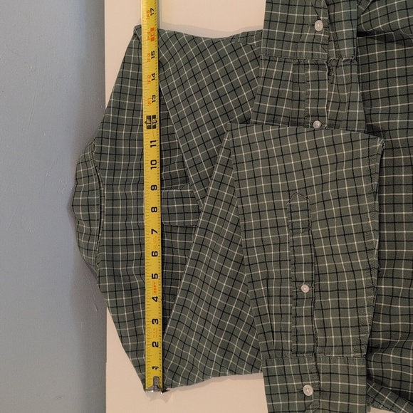 J. Crew Men's S Classic Fit Stretch Long Sleeve Button Down Shirt Style #H9627 - Picture 16 of 16